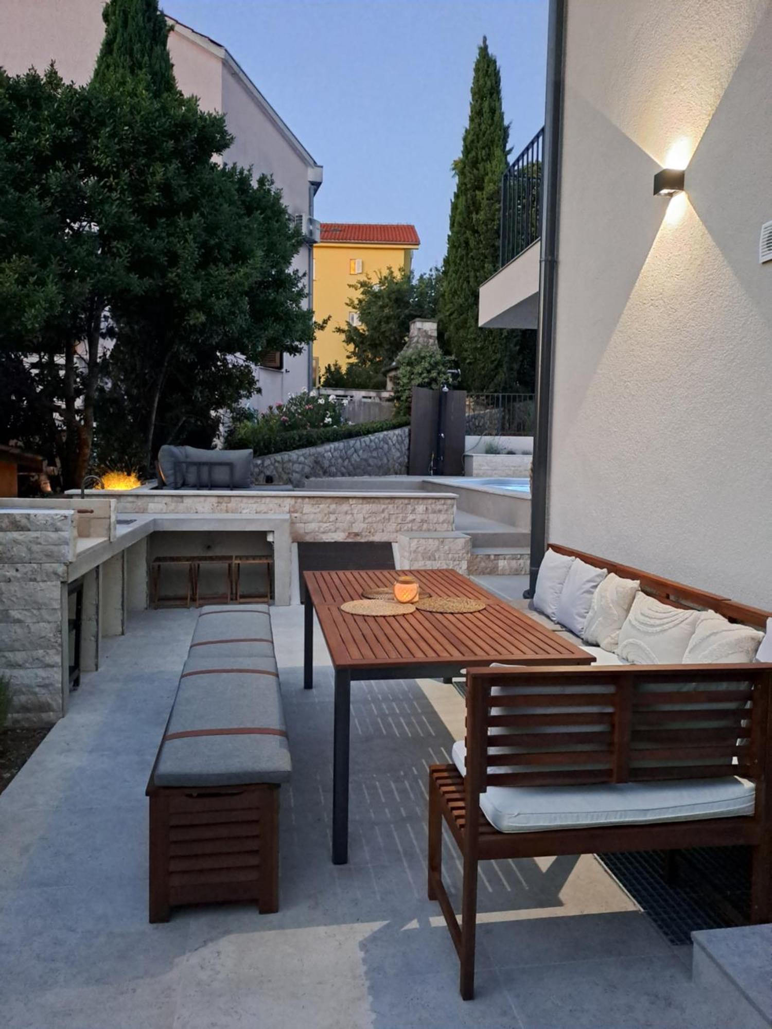 Bella Maris Villa Malinska Ngoại thất bức ảnh